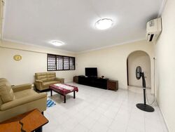 Blk 108 Jurong East Street 13 (Jurong East), HDB 4 Rooms #634653251